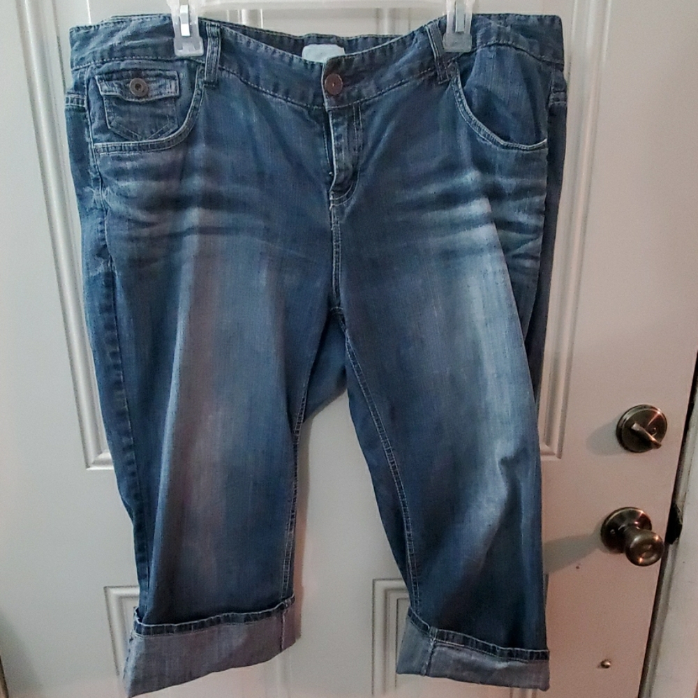 Capris